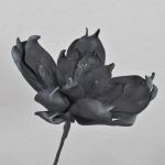 Künstliche Magnolie Kunststoffschaum AMILIE, Glitzer, schwarz, 30cm, Ø26cm