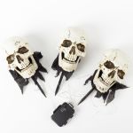 Halloween Dekoration Stableuchten Totenkopf JERVIS mit Erdspieß, LEDs, 3 Stück, 30cm