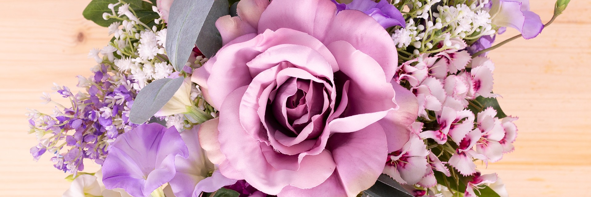 Künstliche Blumensträuße zum Muttertag
