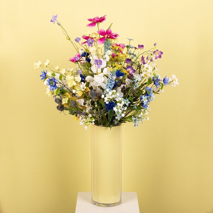 Wiesenblumensträuße