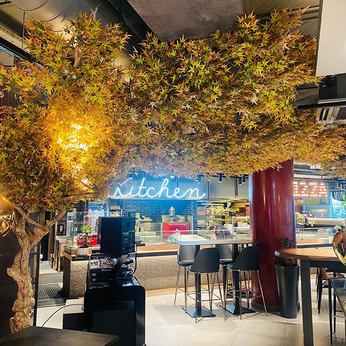 artplants Kunstbäume im maßgeschneiderten Dress